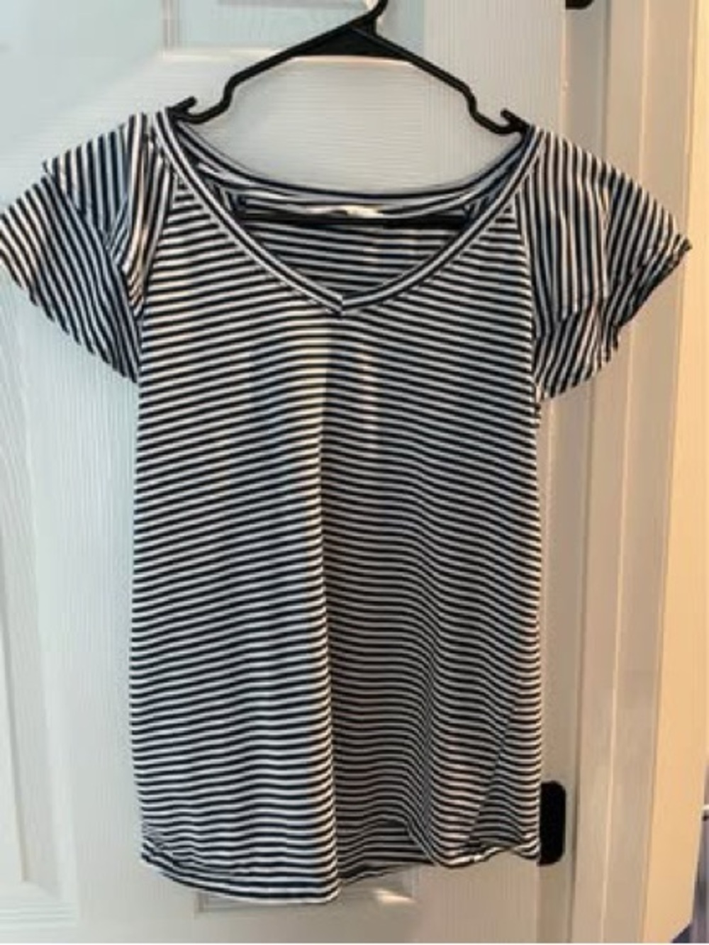 Striped Short-Sleeve V-Neck Women’s Top - Black & White